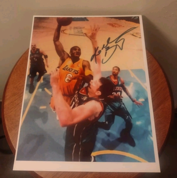 NEW!💯 KOBE BRYANT LAKERS 8.5x11 ULTRA GLOSSY VINTAGE REPRINT BASKETBALL POSTER! - Picture 8 of 8